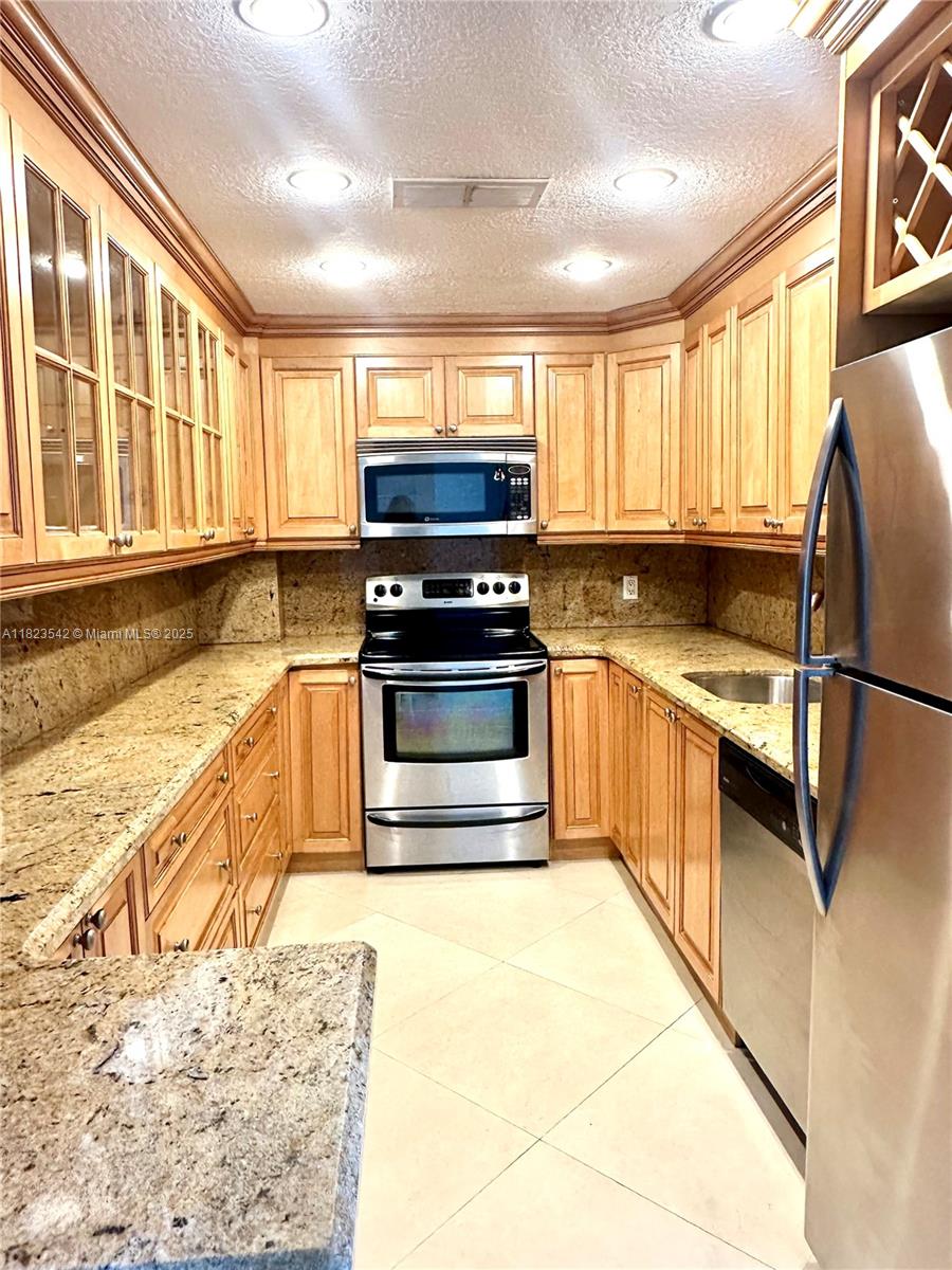 Property photo # 7