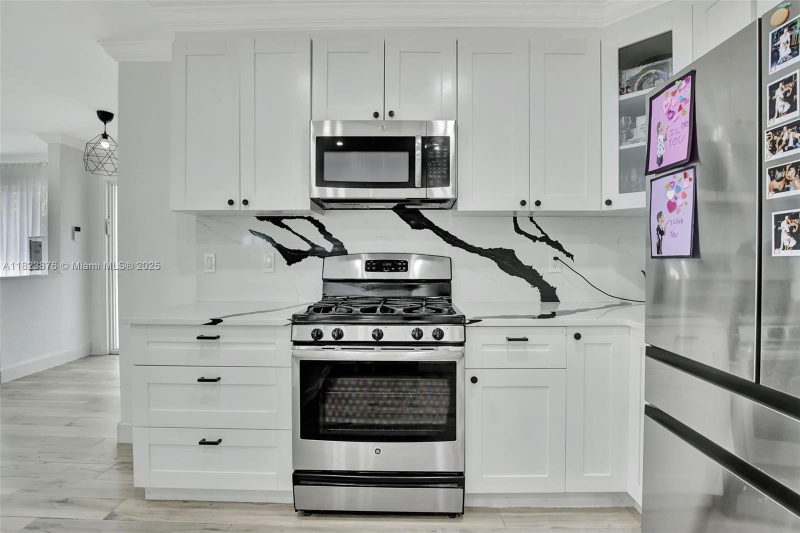 4117 Mckinley St, Hollywood, Florida image 7