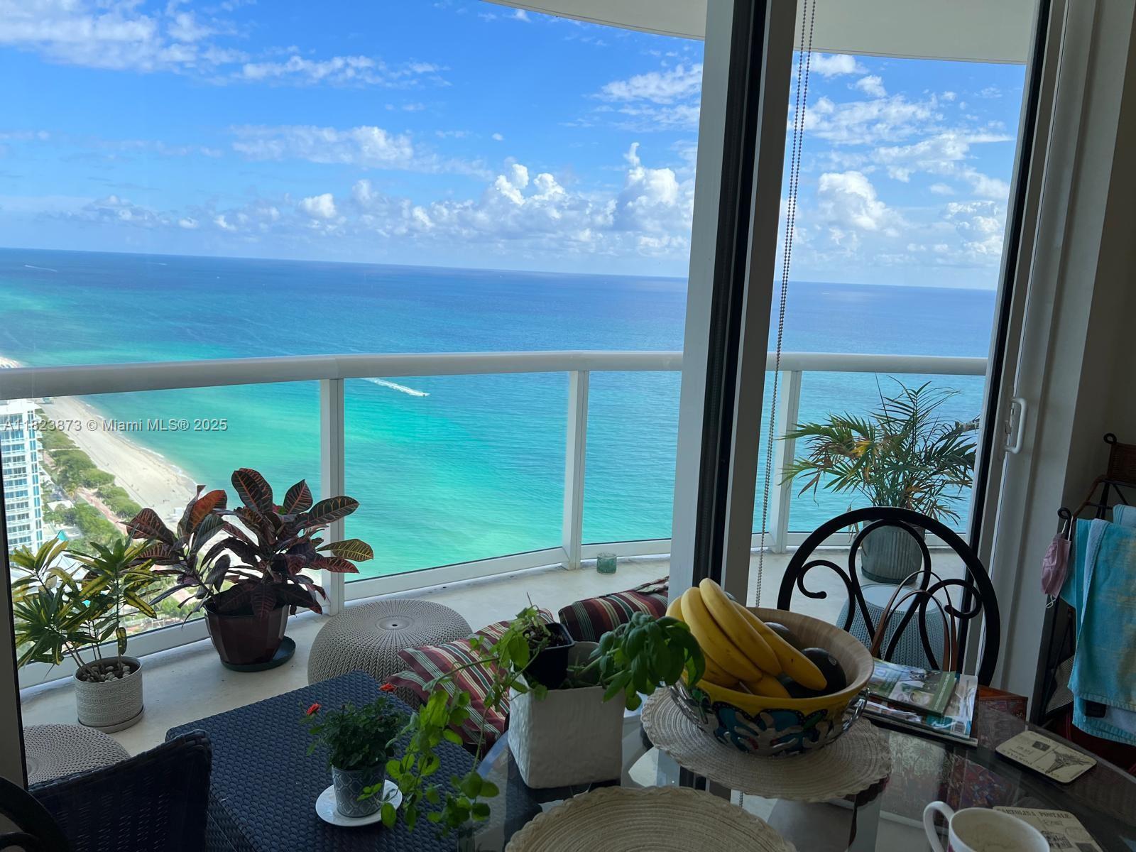 Apartamento para Alugar em Miami Beach, FL