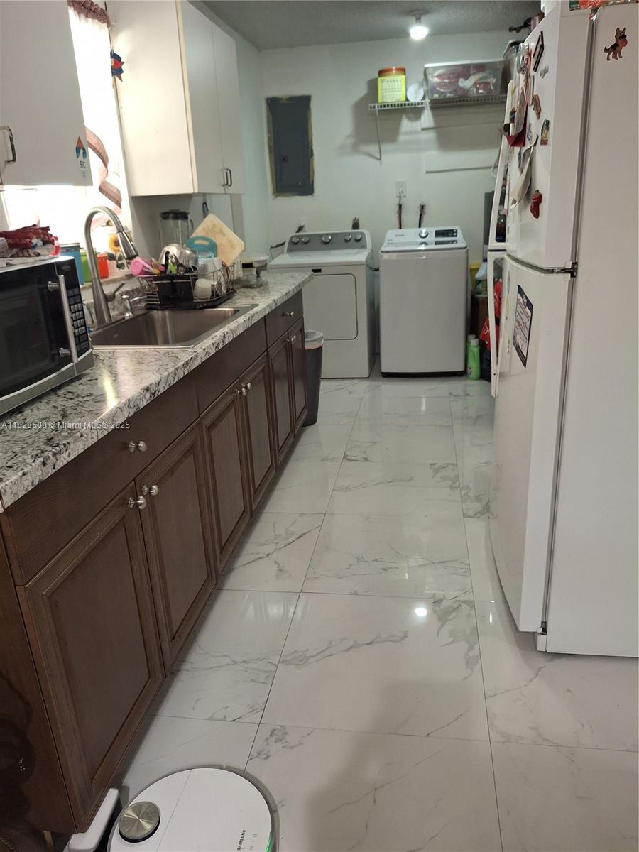 15724 SW 304th Ter, Homestead, Florida image 7