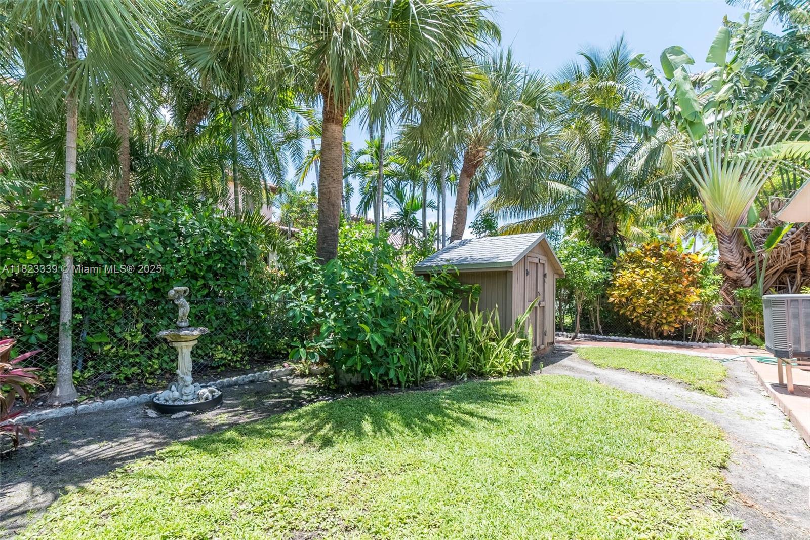 9064 Garland Ave, Surfside, Florida image 20