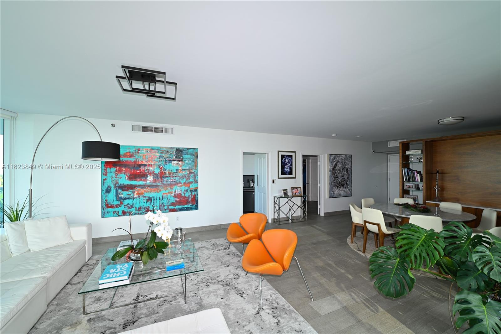 Condo for Sale in Miami, FL