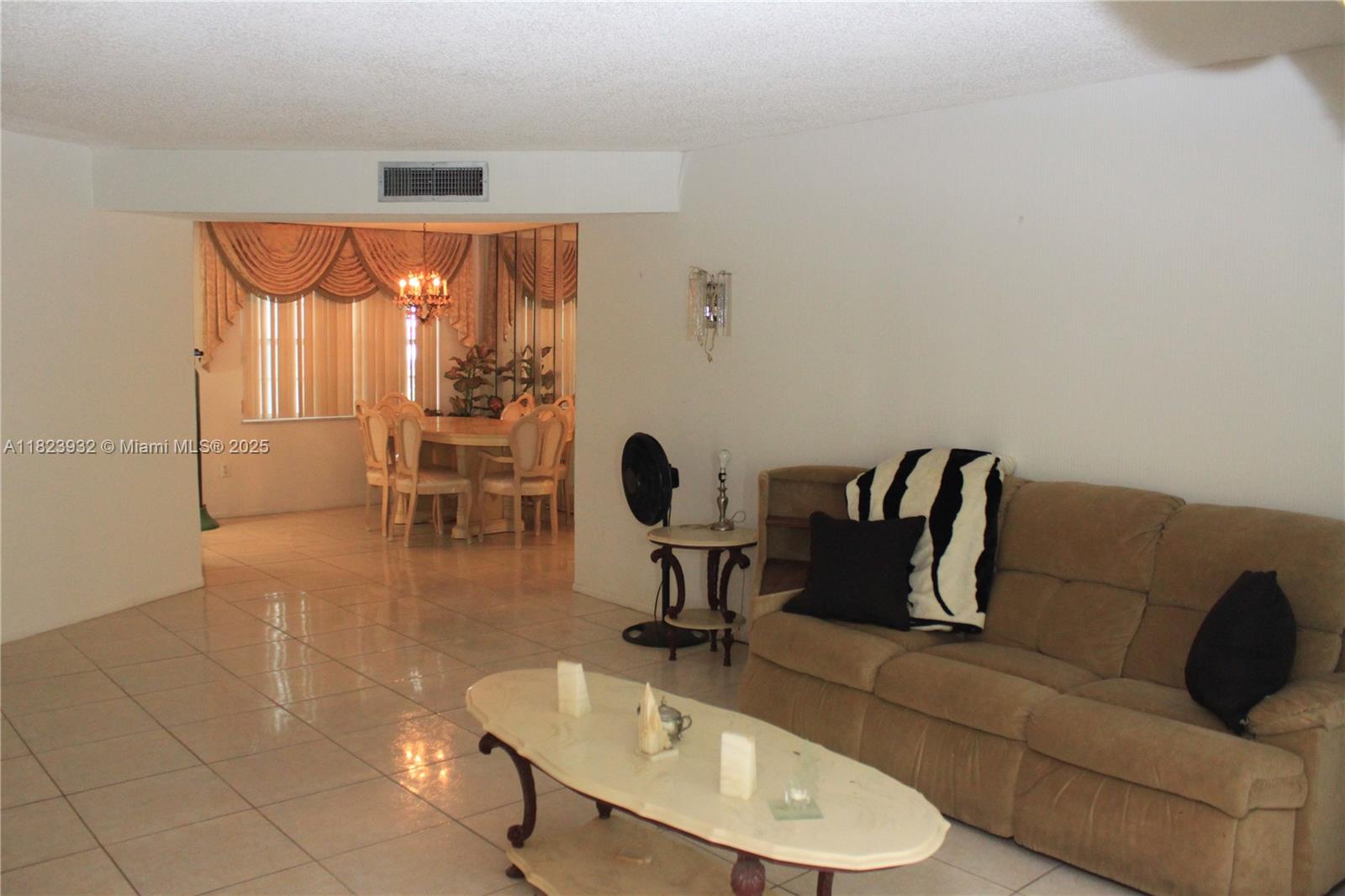 4090 NW 42nd Ave #106, Lauderdale Lakes, Florida image 1