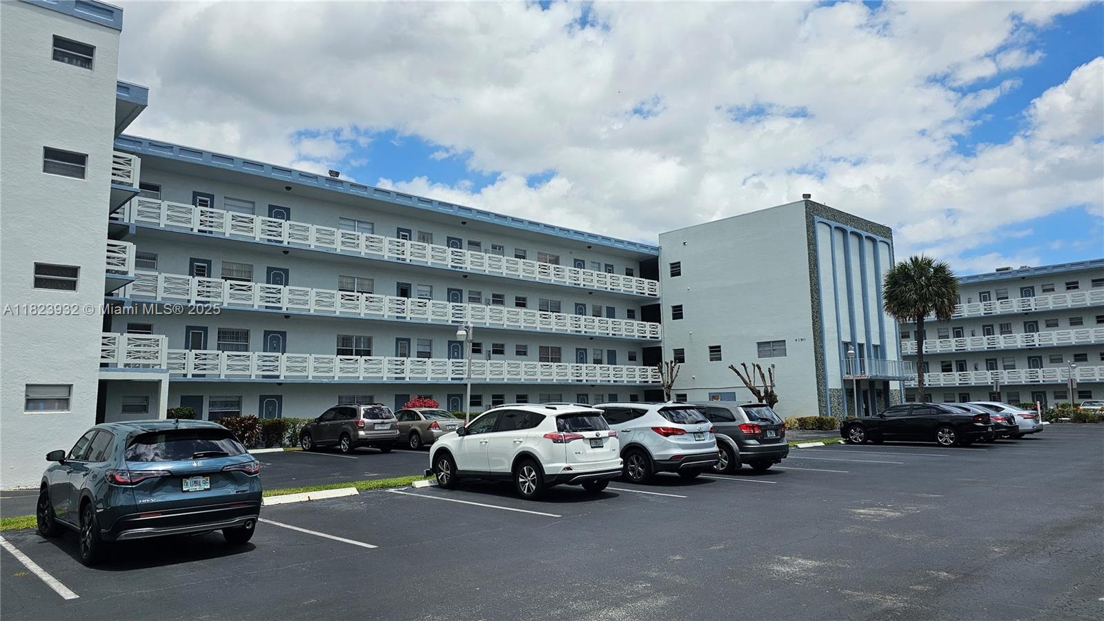 4090 NW 42nd Ave #106, Lauderdale Lakes, Florida image 11