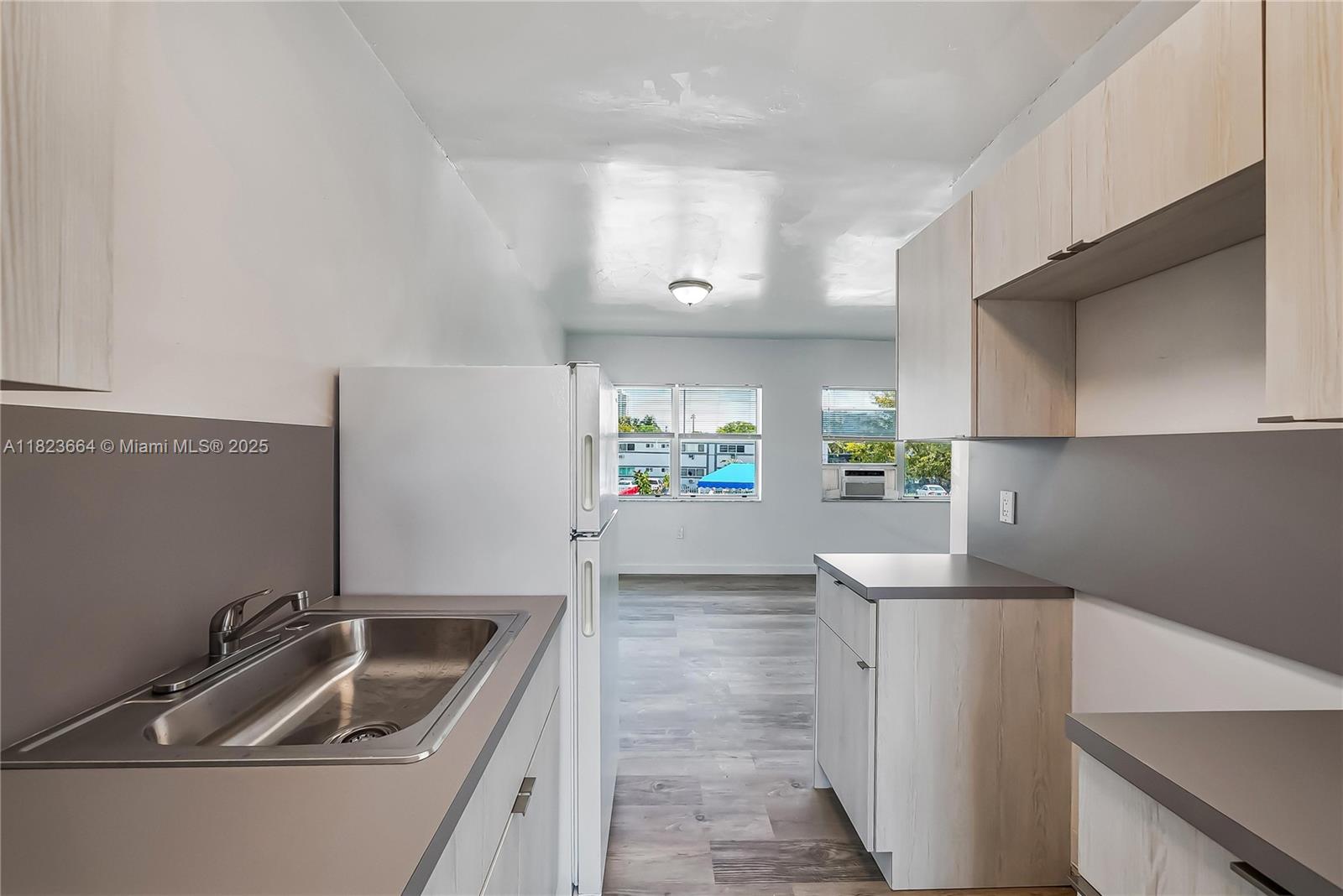 Property photo # 9