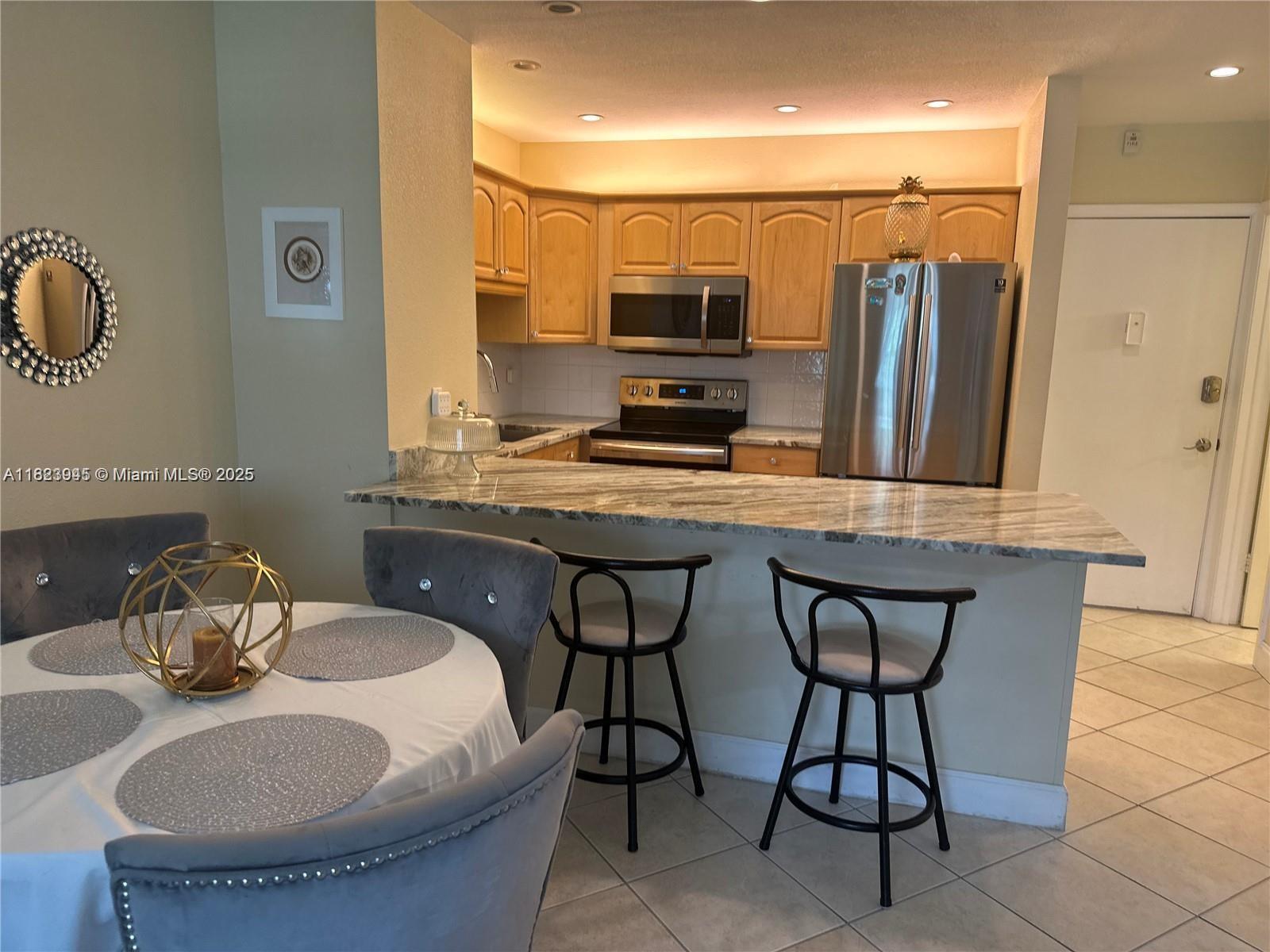 1520 Mckinley St #103E, Hollywood, Florida image 1