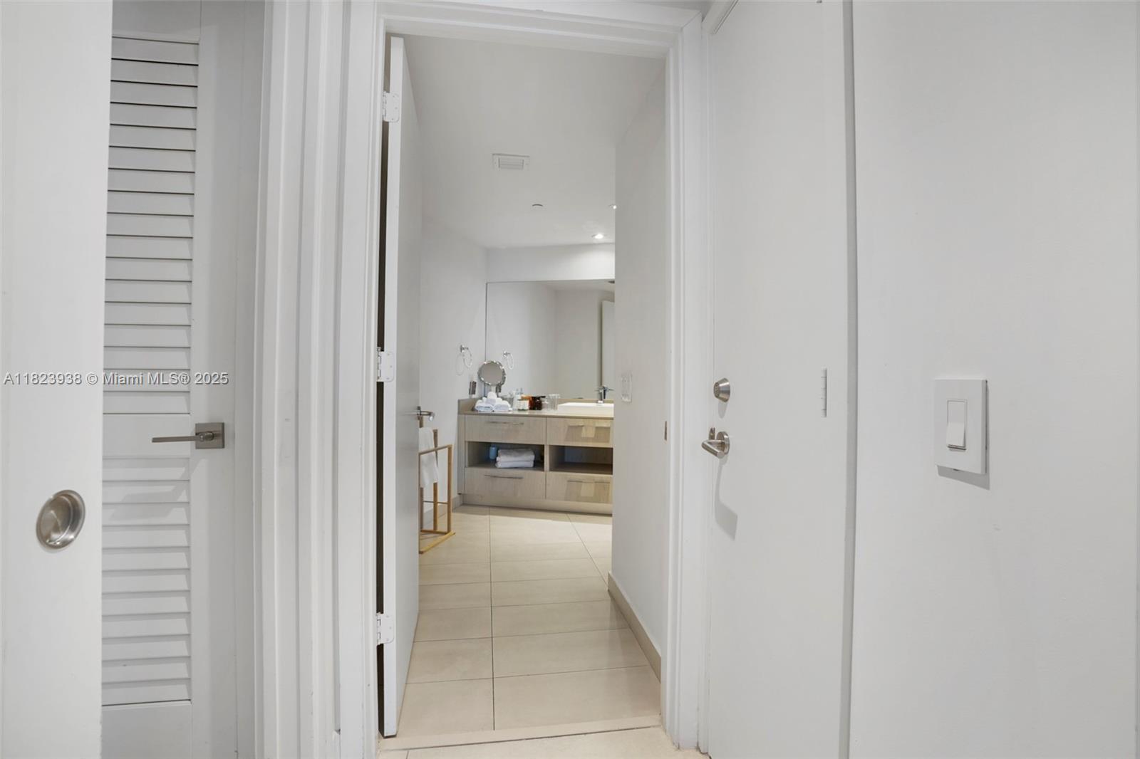 4111 S Ocean Dr #3709, Hollywood, Florida image 18