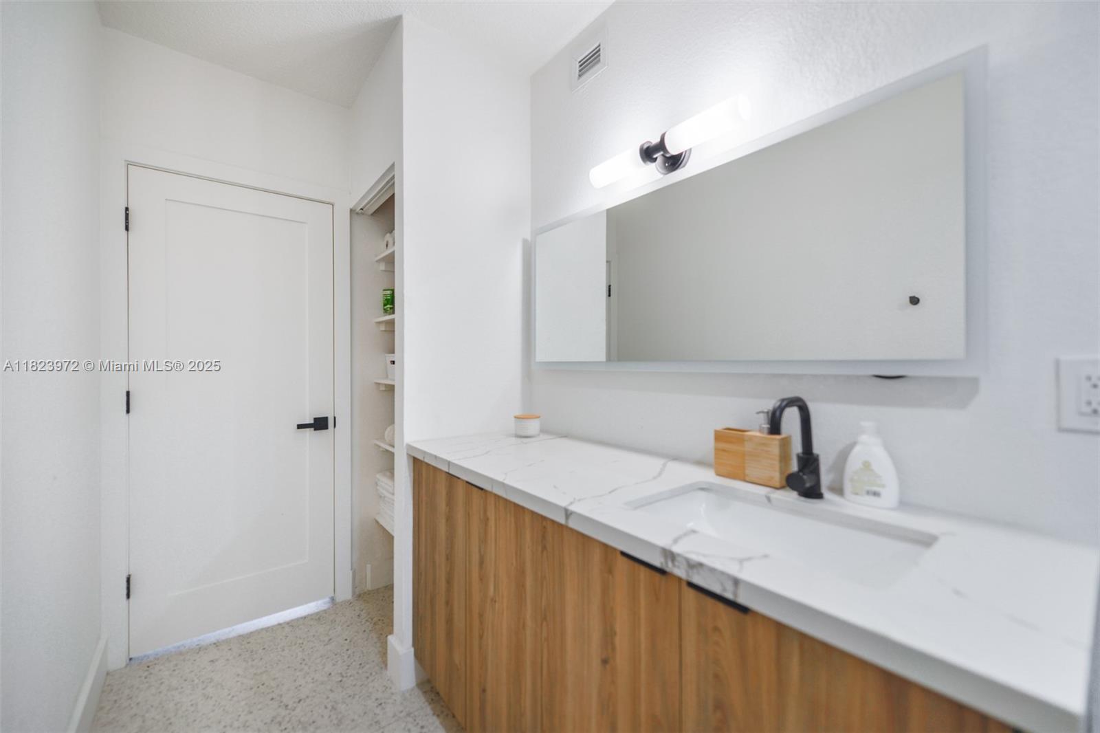 1965 S Ocean Dr #6F, Hallandale Beach, Florida image 20