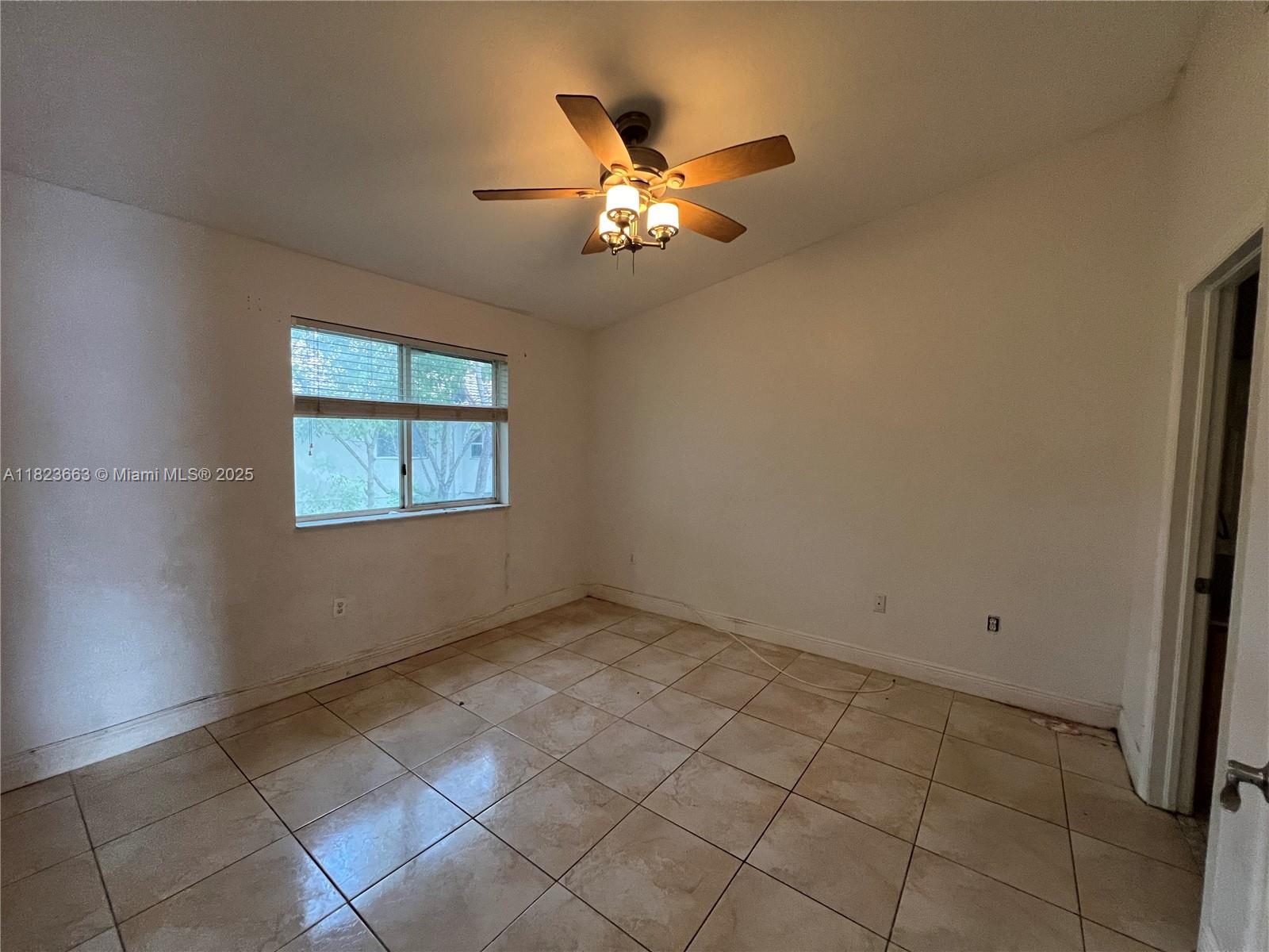 1250 SE 28th Ct #203, Homestead, Florida image 10