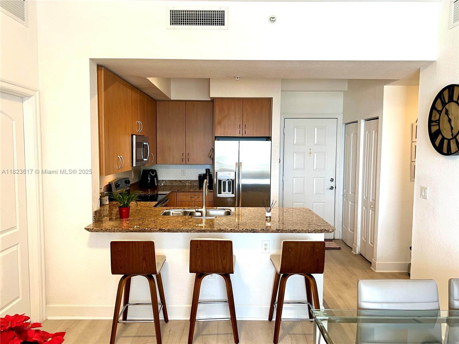 Property photo # 6