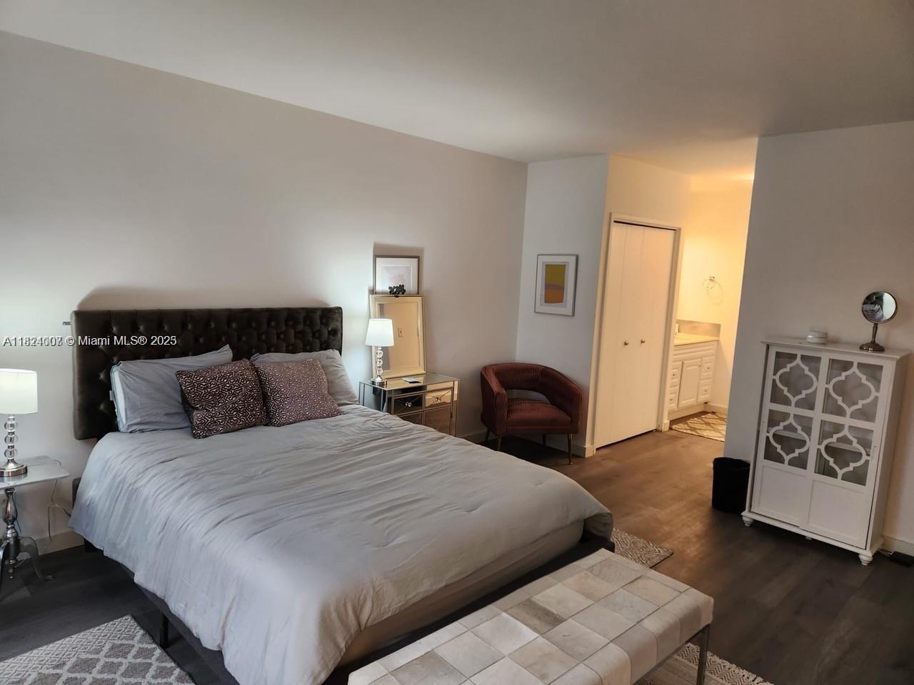 5700 Collins Ave #4N, Miami Beach, Florida image 17