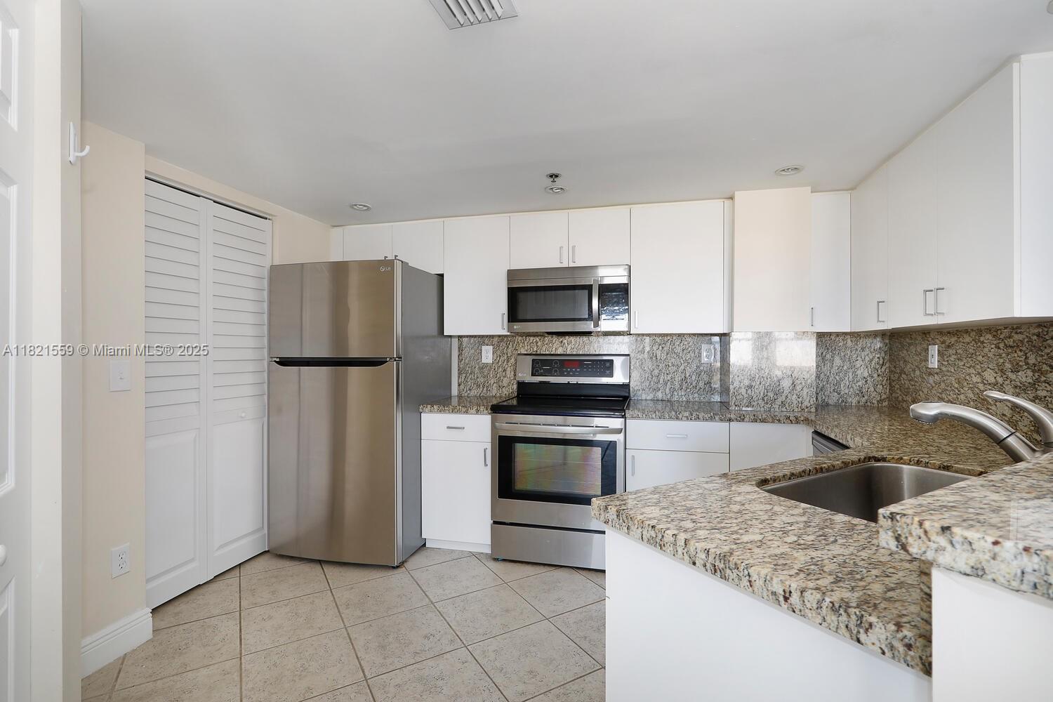 Property photo # 4
