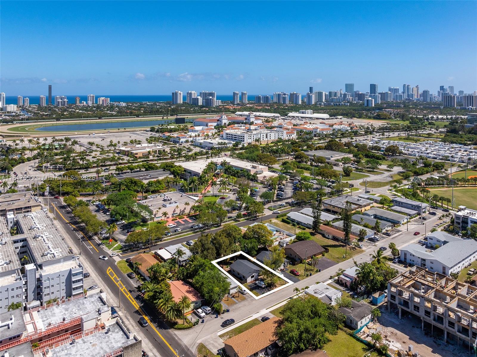 309 SE 3rd Ave, Hallandale Beach, Florida image 28