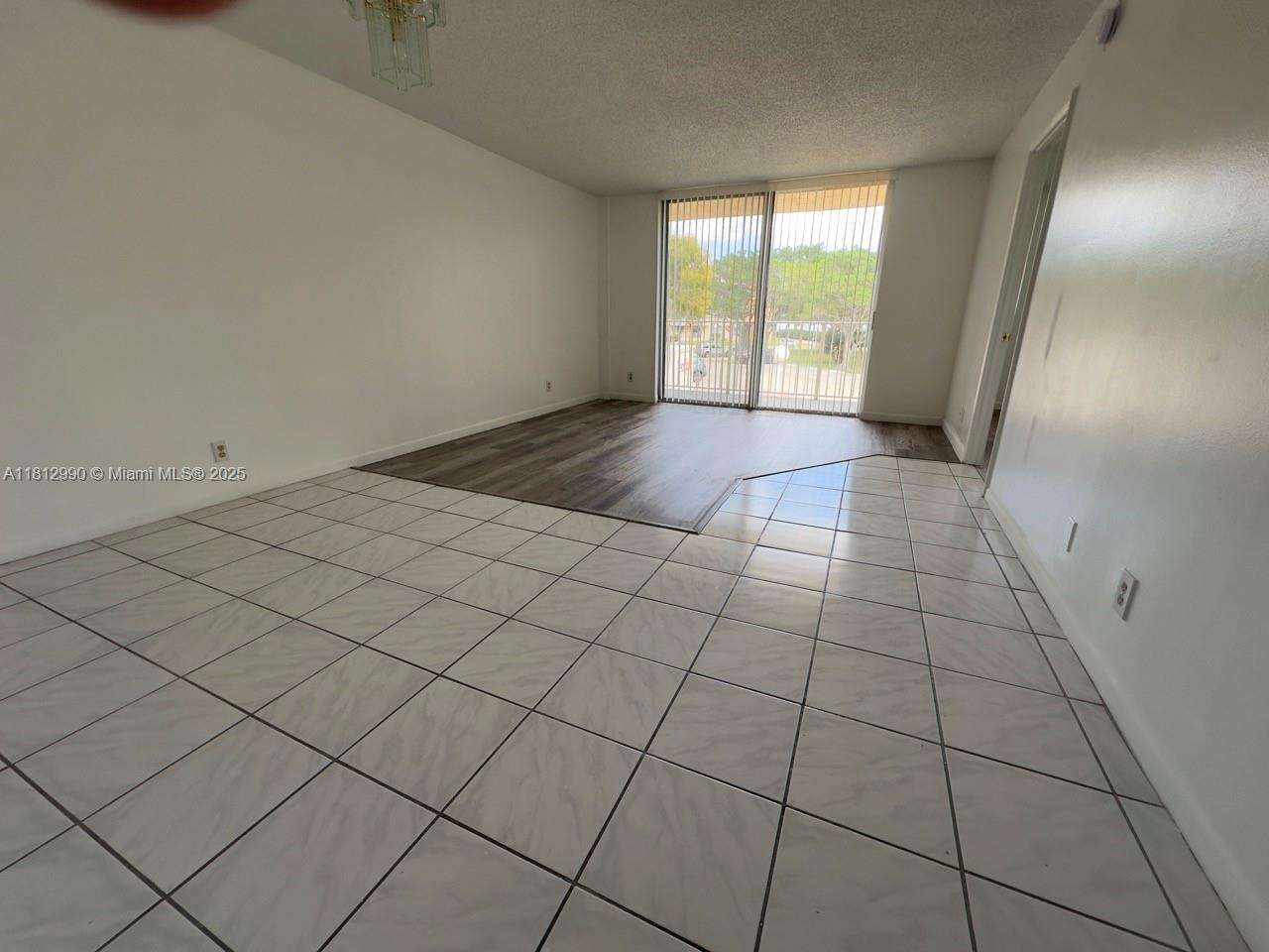 500 Executive Center Dr #2N, West Palm Beach, Florida image 2