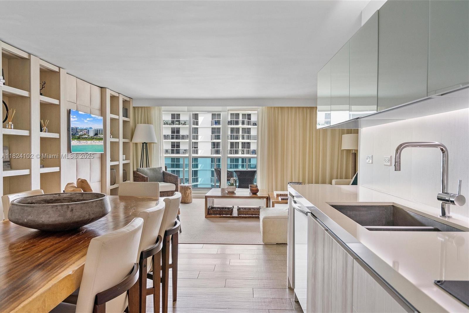 102 24th St #1415, Miami Beach, Florida image 9