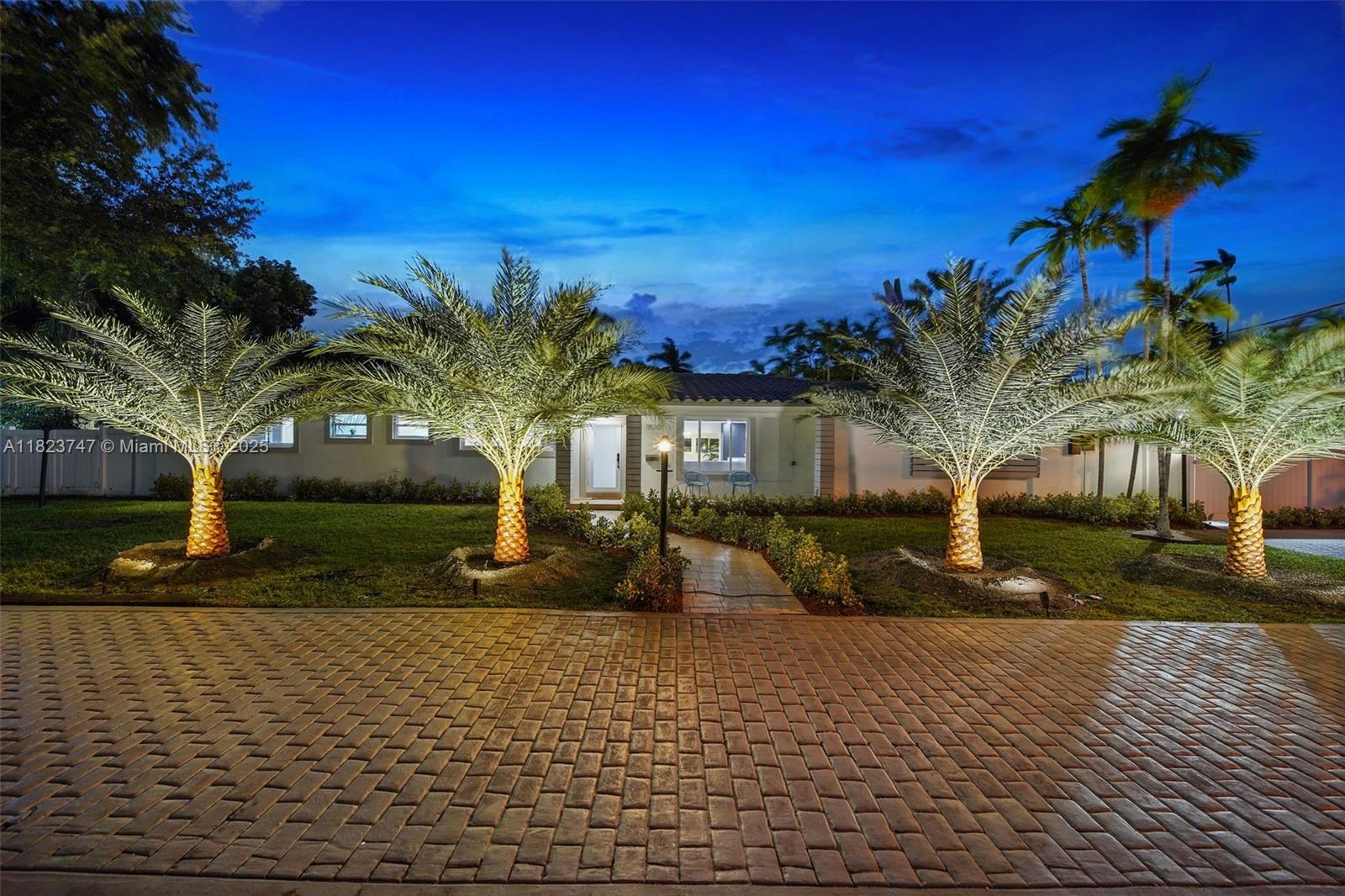 11530 NE 7th Ave, Biscayne Park, Florida image 45