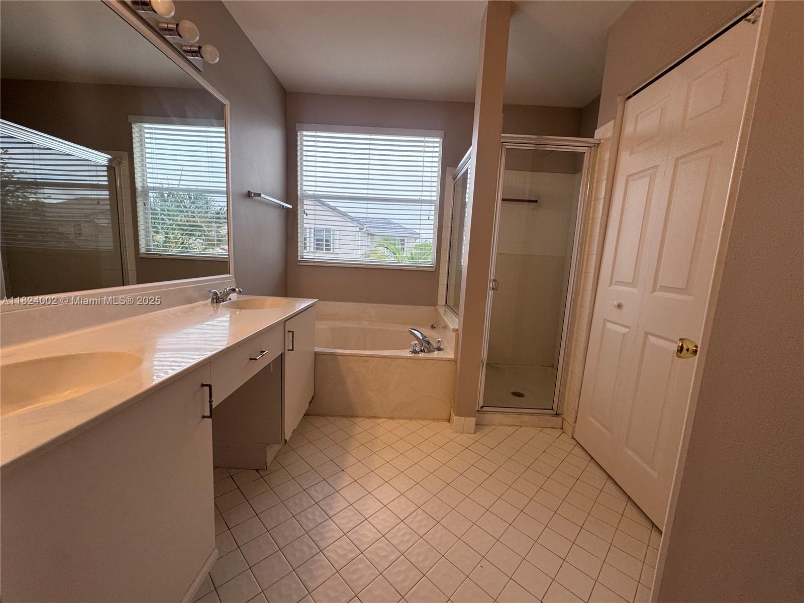 833 Stanton Dr, Weston, Florida image 19