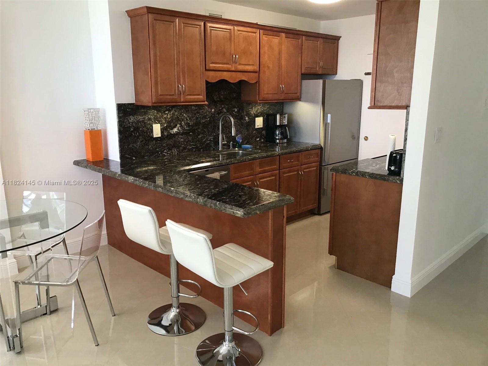 100 Lincoln Rd #521, Miami Beach, Florida image 11
