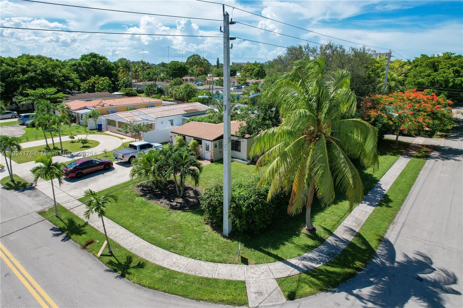 1395 NE 178th St, North Miami Beach, Florida image 4