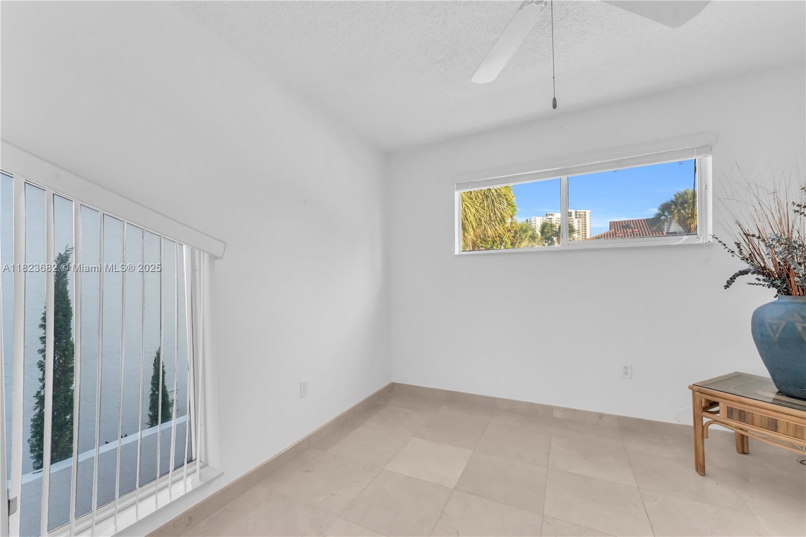3771 NE 209th Ter, Aventura, Florida image 12