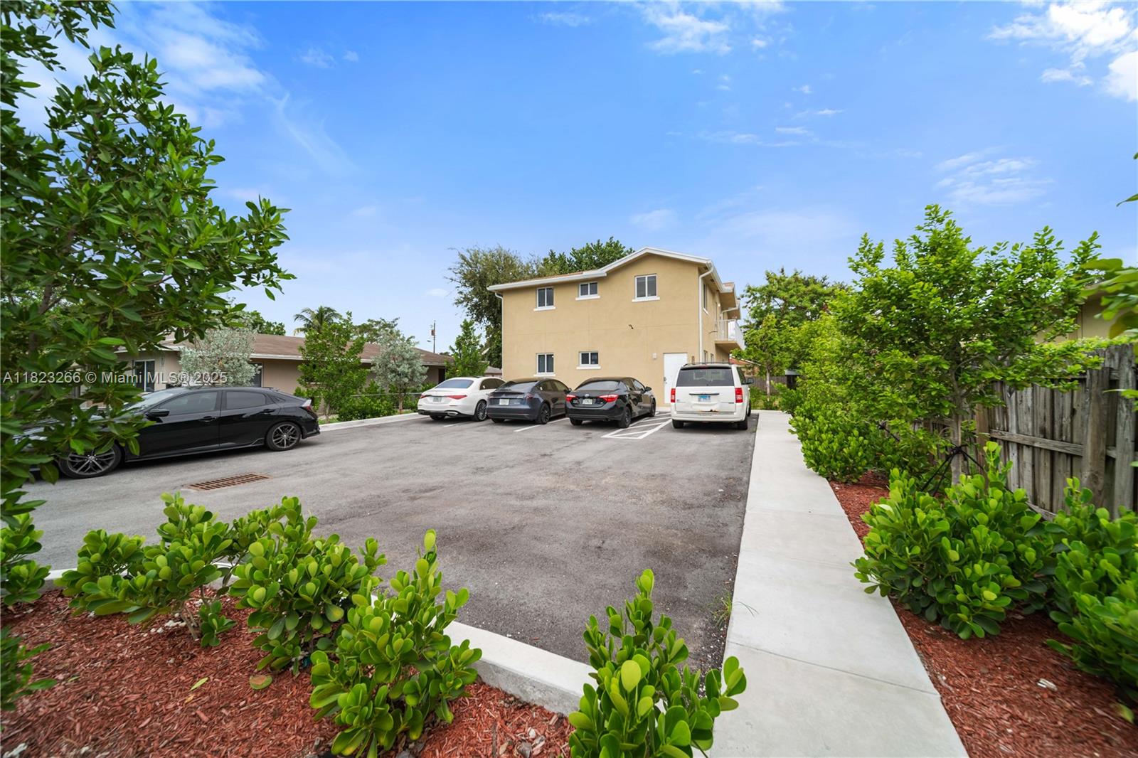 2311 Scott St, Hollywood, Florida image 1