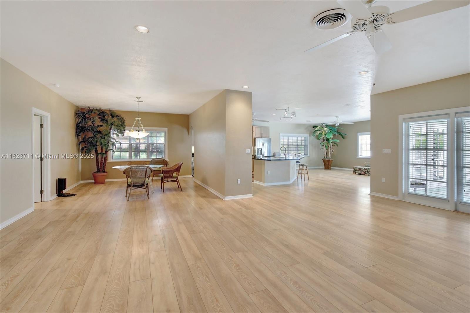 20406 SW 54th Pl, Pembroke Pines, Florida image 16