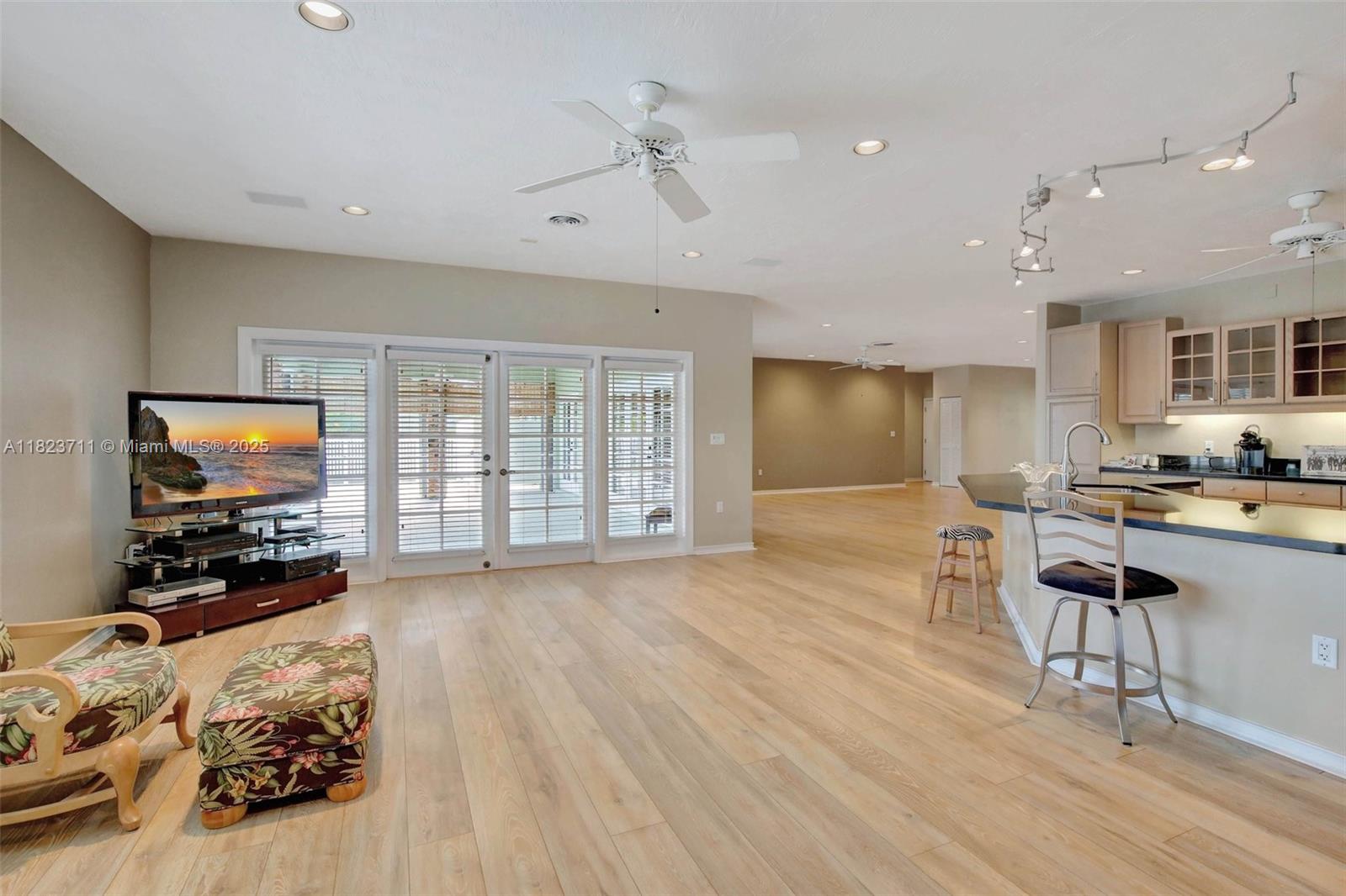 20406 SW 54th Pl, Pembroke Pines, Florida image 25