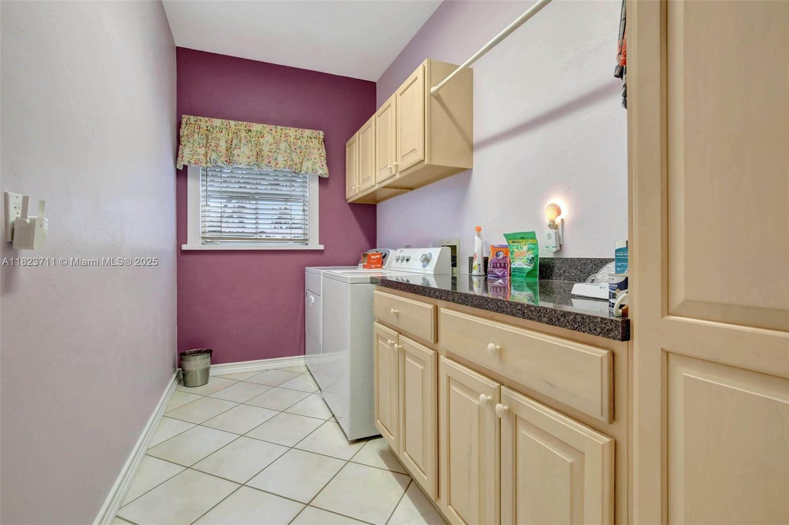 20406 SW 54th Pl, Pembroke Pines, Florida image 42