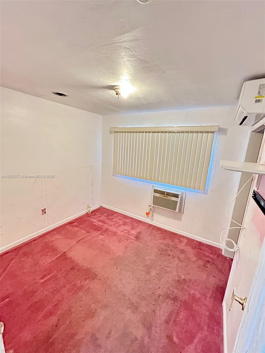 Residential, Miami Gardens, Florida image 13