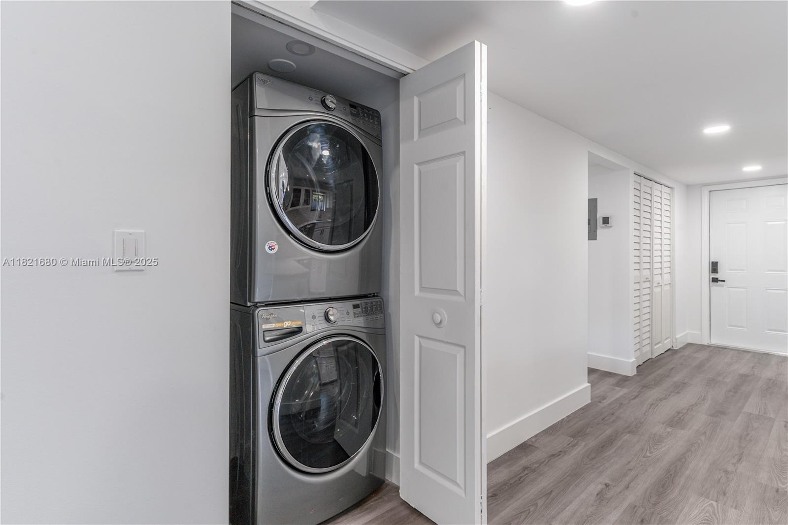 272 Fairway Cir #98, Weston, Florida image 24