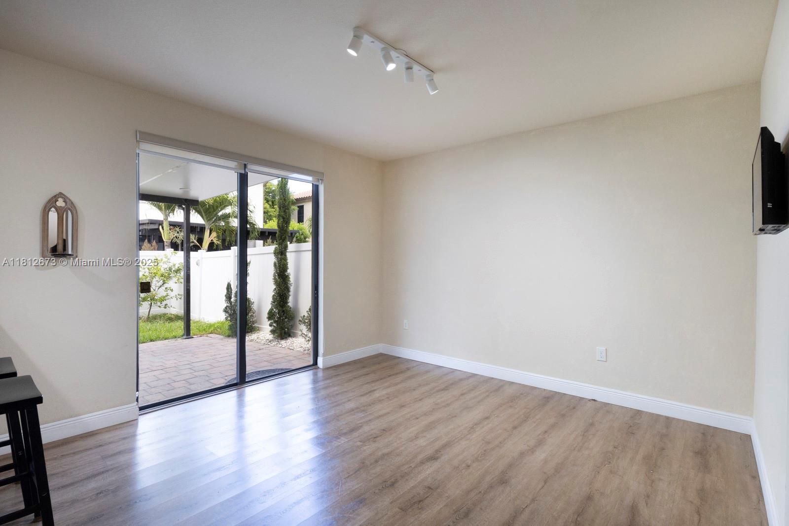 3324 W 90th St, Hialeah, Florida image 17