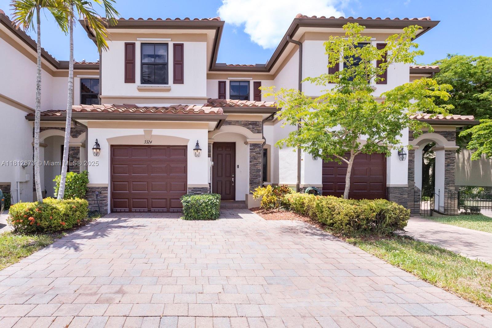 3324 W 90th St, Hialeah, Florida image 2