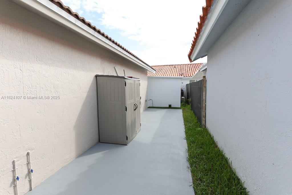 3813 SW 149th Pl, Miami, Florida image 6