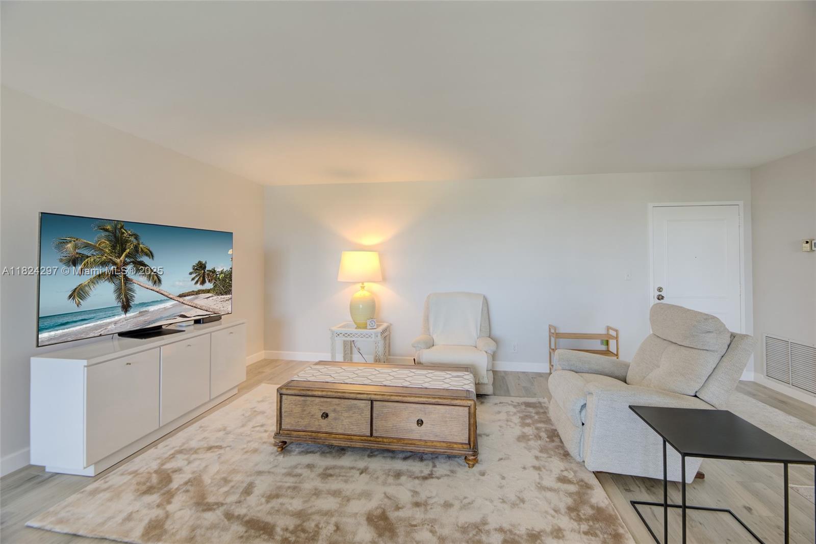 3210 SE 10th St #5B, Pompano Beach, Florida image 6