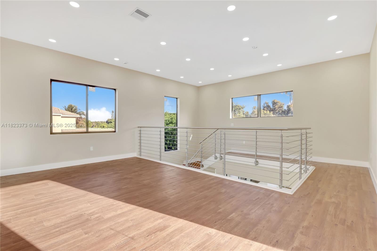 12061 NW 26th St, Plantation, Florida image 25