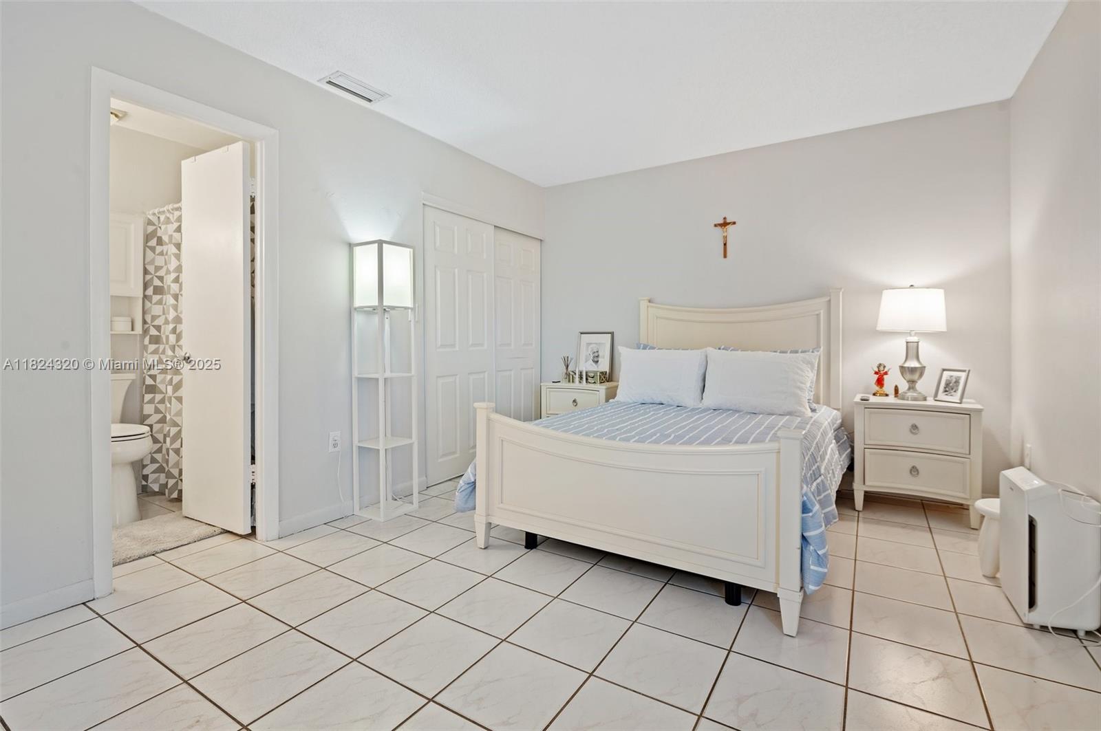 21359 NW 39th Ave, Miami Gardens, Florida image 14