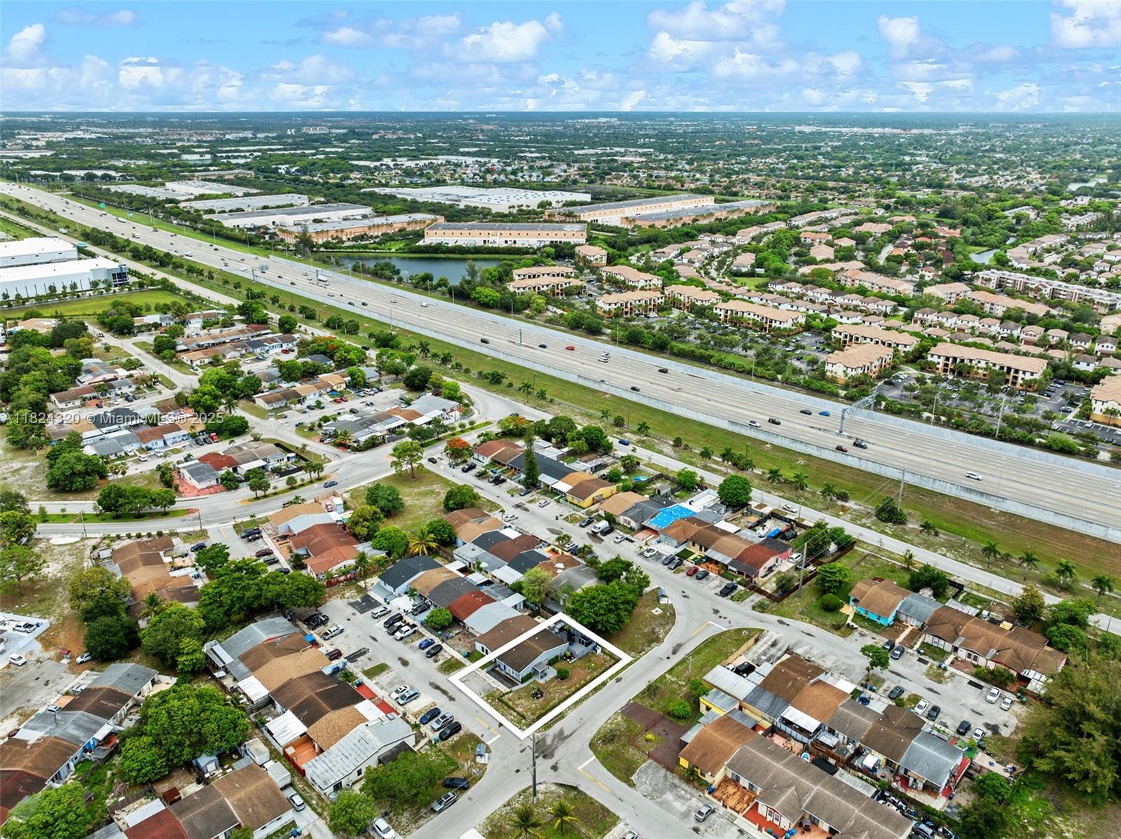 21359 NW 39th Ave, Miami Gardens, Florida image 31