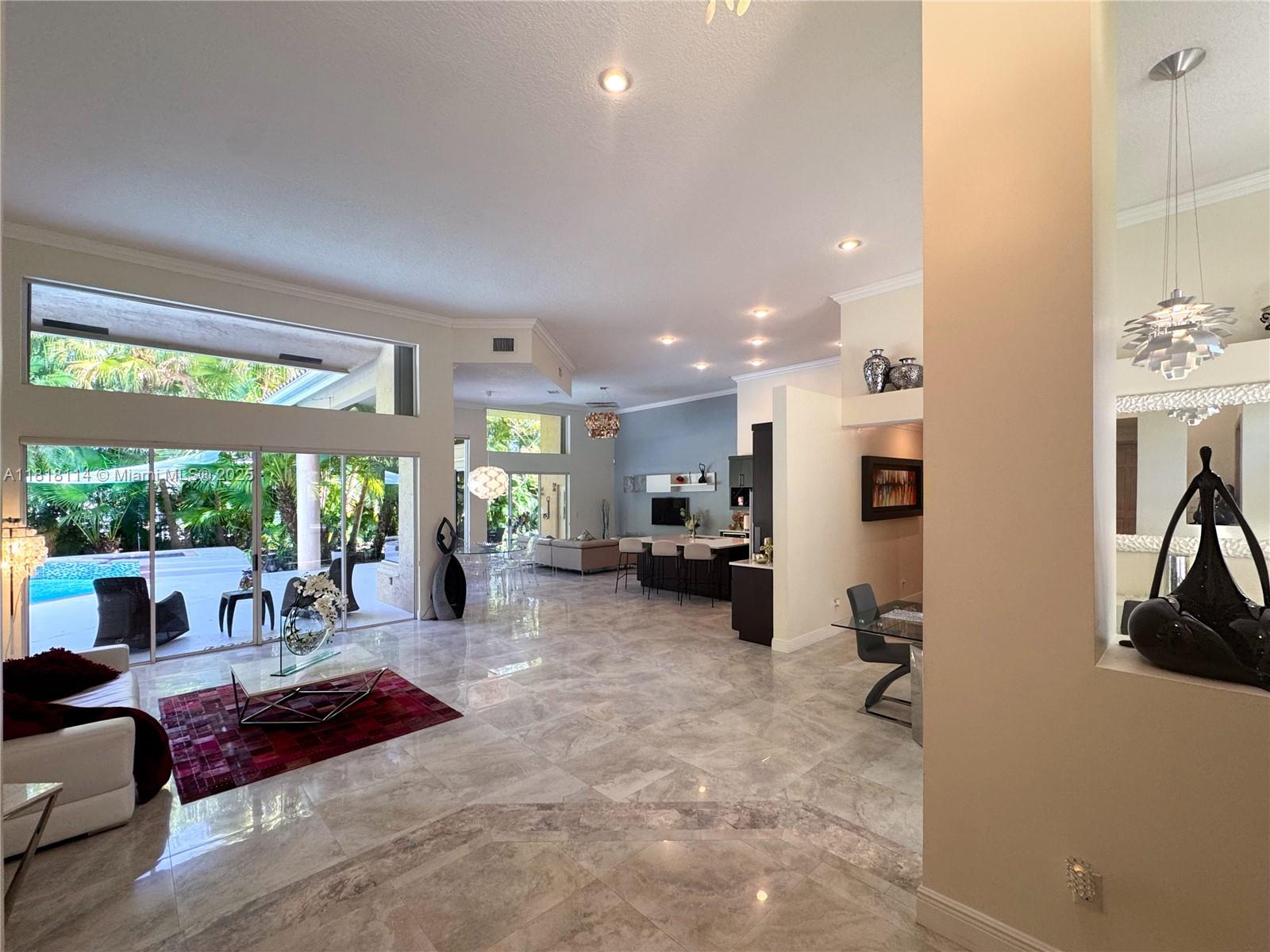 375 Sabal Way, Weston, Florida image 15
