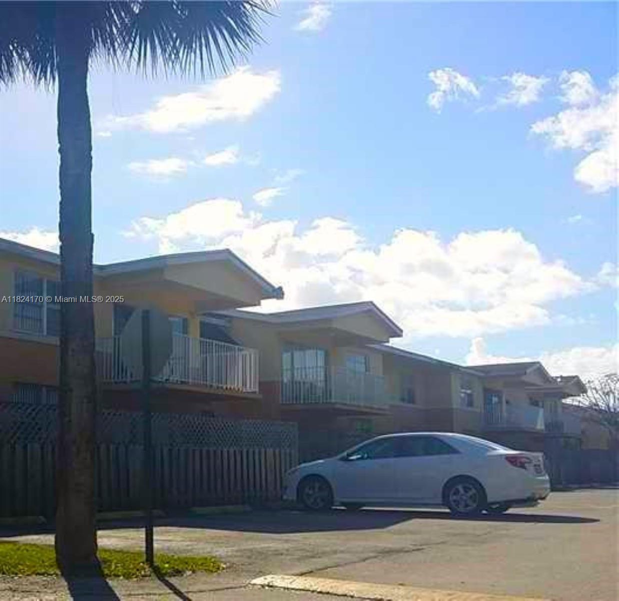 Property photo # 4