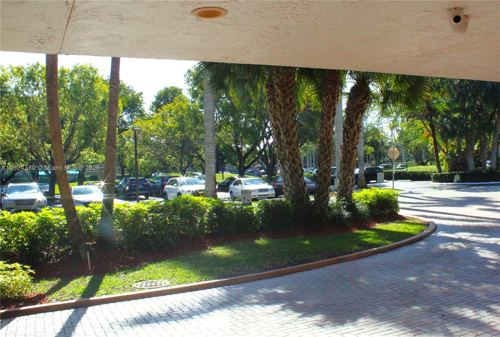 16475 Golf Club Rd #201, Weston, Florida image 22