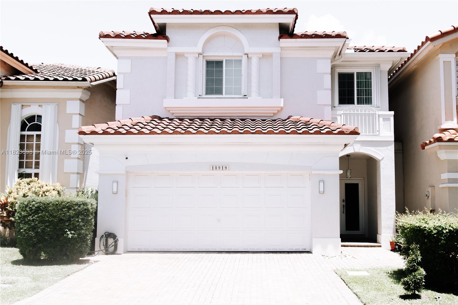 10919 NW 67th Ter, Doral, Florida image 2