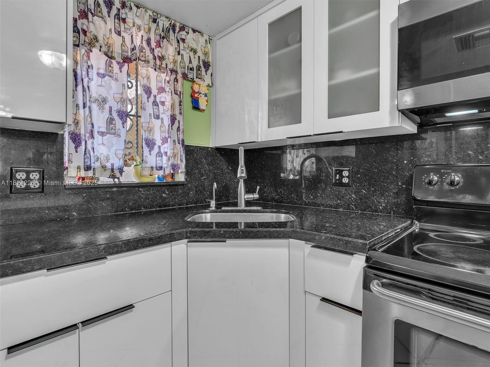 5530 W 26th Ct #102, Hialeah, Florida image 6