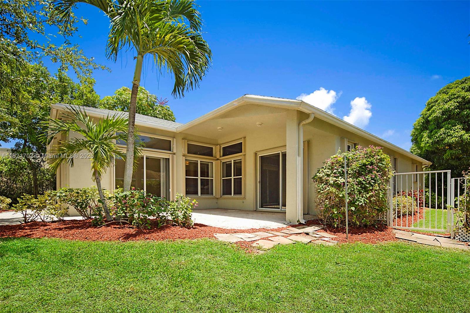 58 Lake Eden Dr, Boynton Beach, Florida image 3