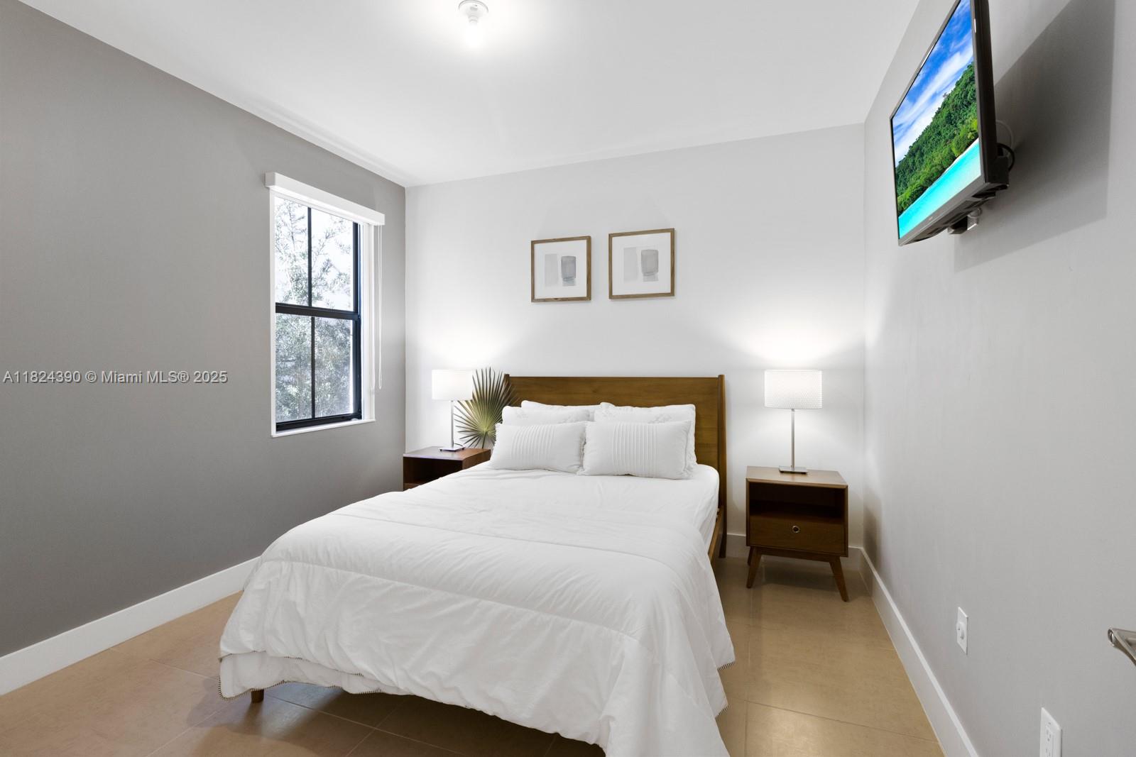 Property photo # 6