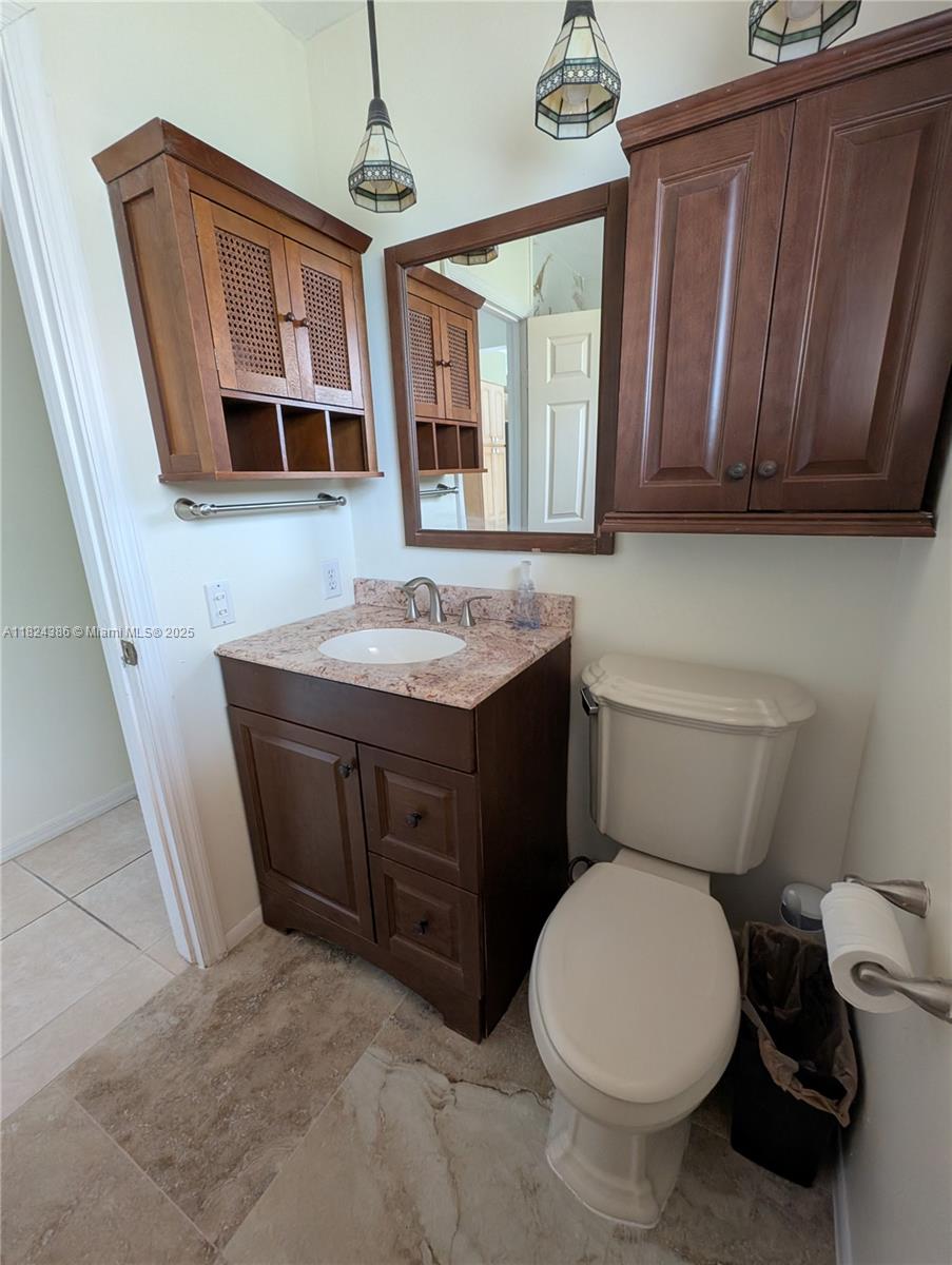 585 SE 25th Ln, Homestead, Florida image 23
