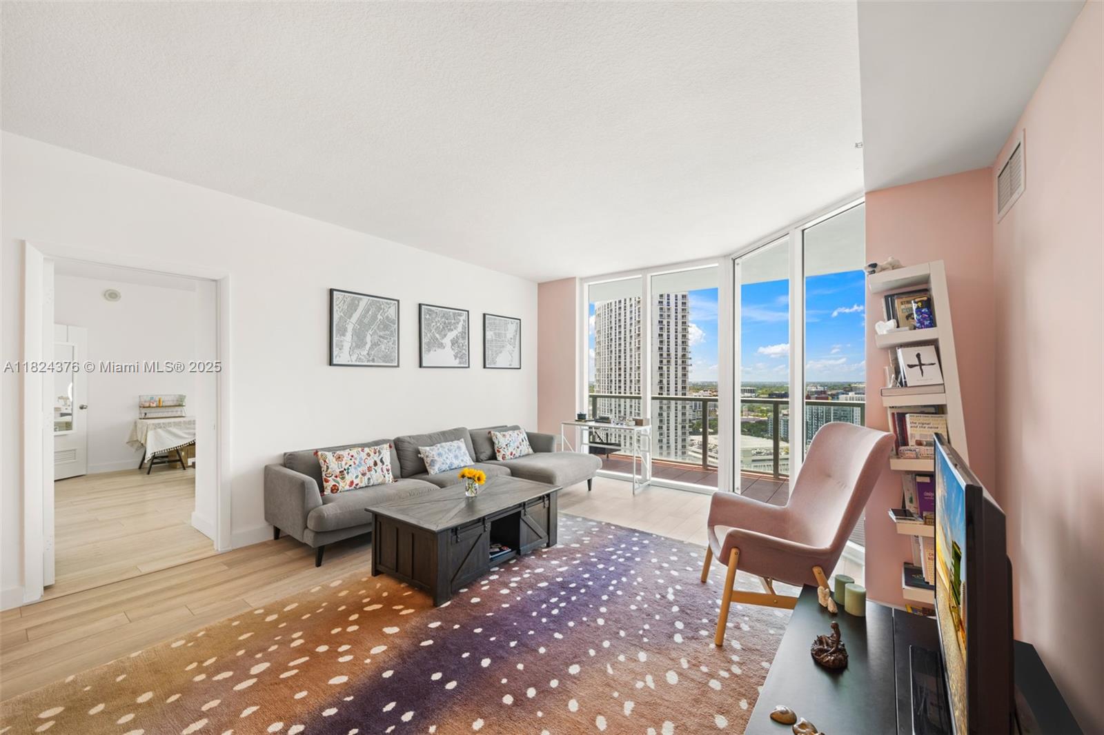 Property photo # 2
