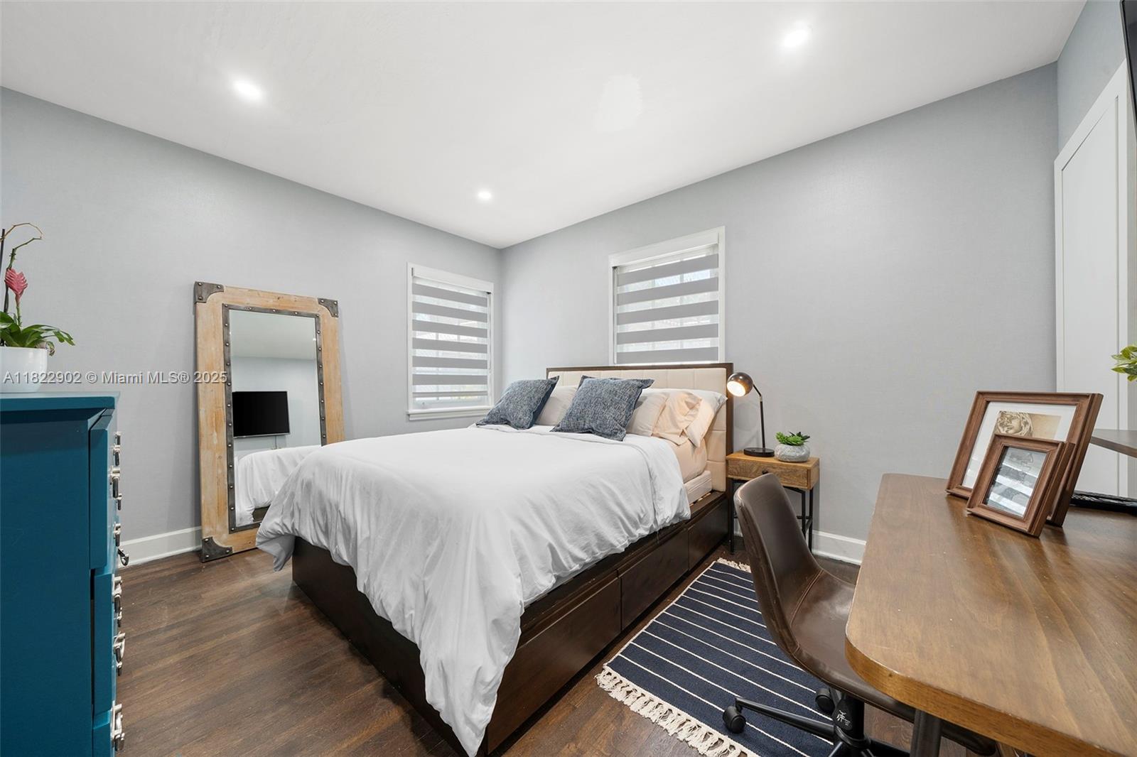 1213 Alberca St, Coral Gables, Florida image 34
