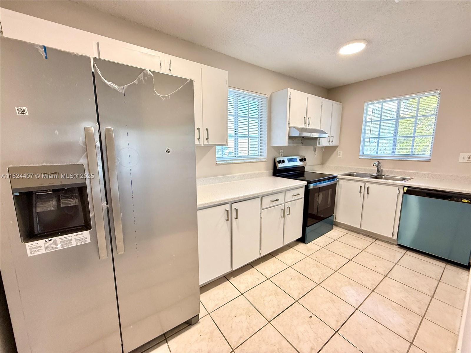 Property photo # 3