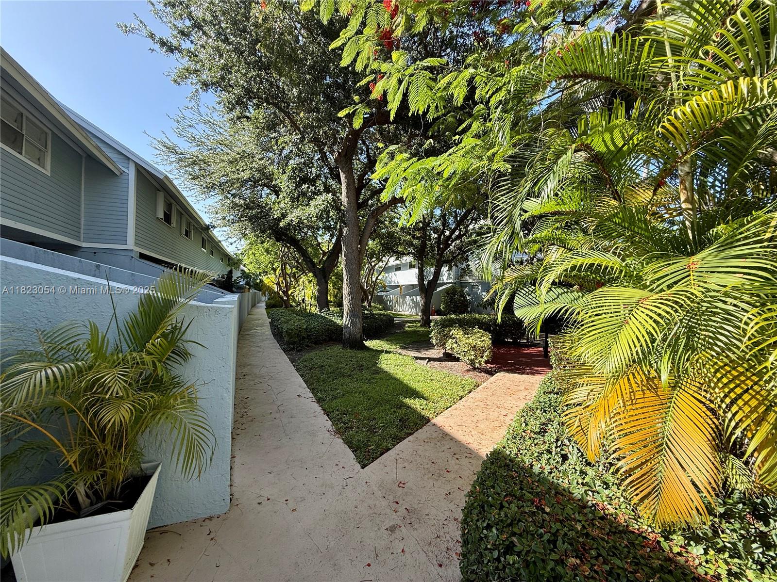 Property photo # 7