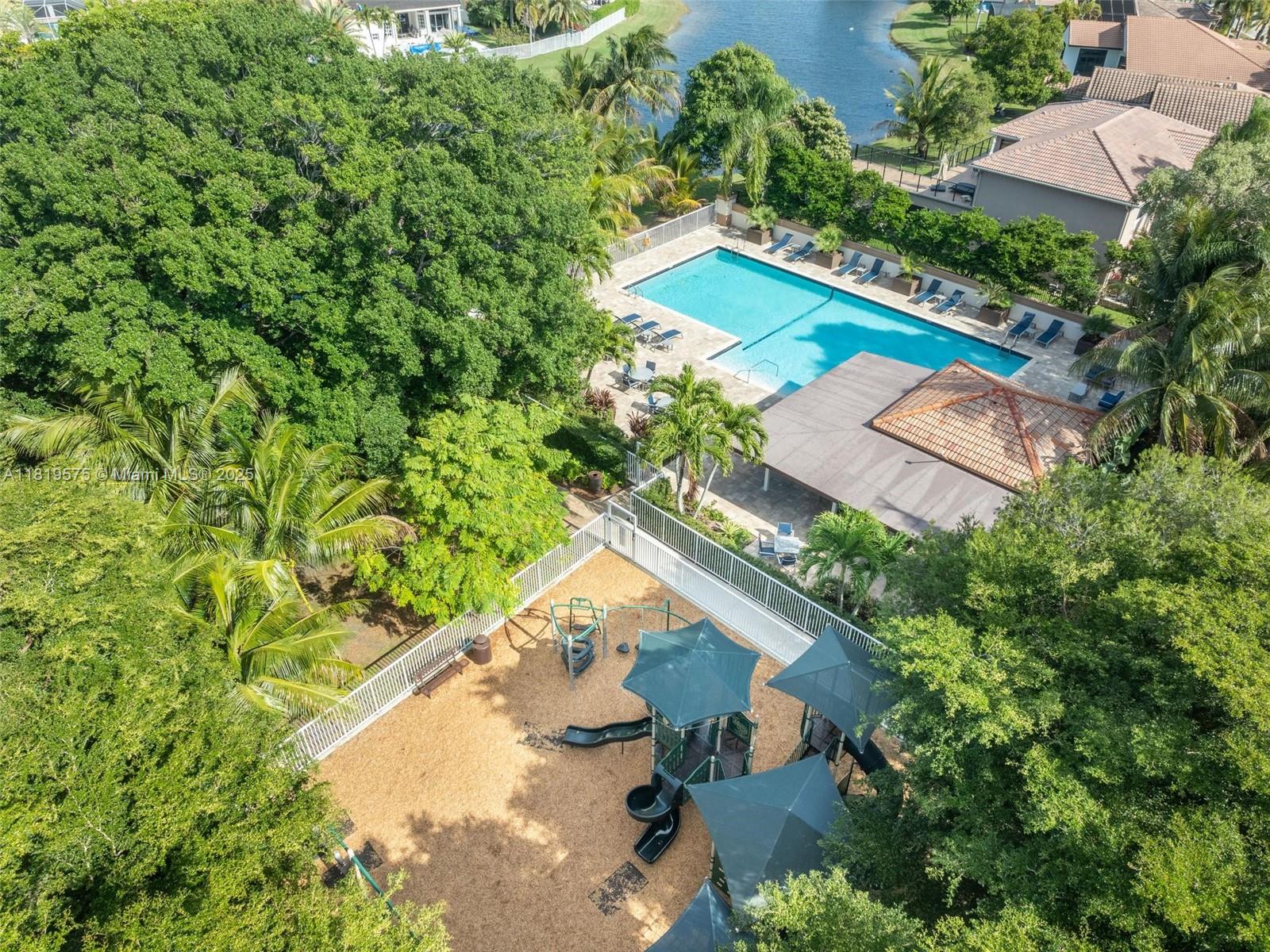 782 Lake Blvd, Weston, Florida image 42